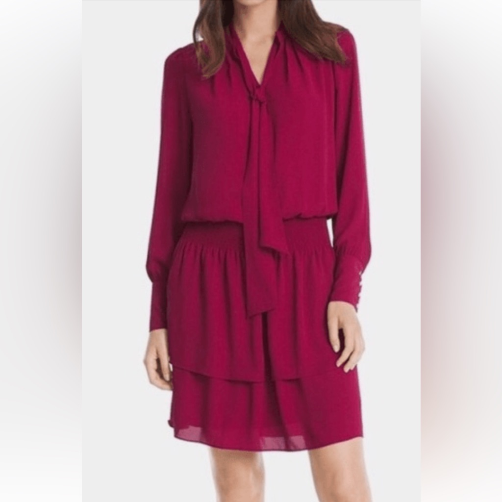 Magenta Whitehouseblackmarket Short Dress With Long Sleeves, Size M